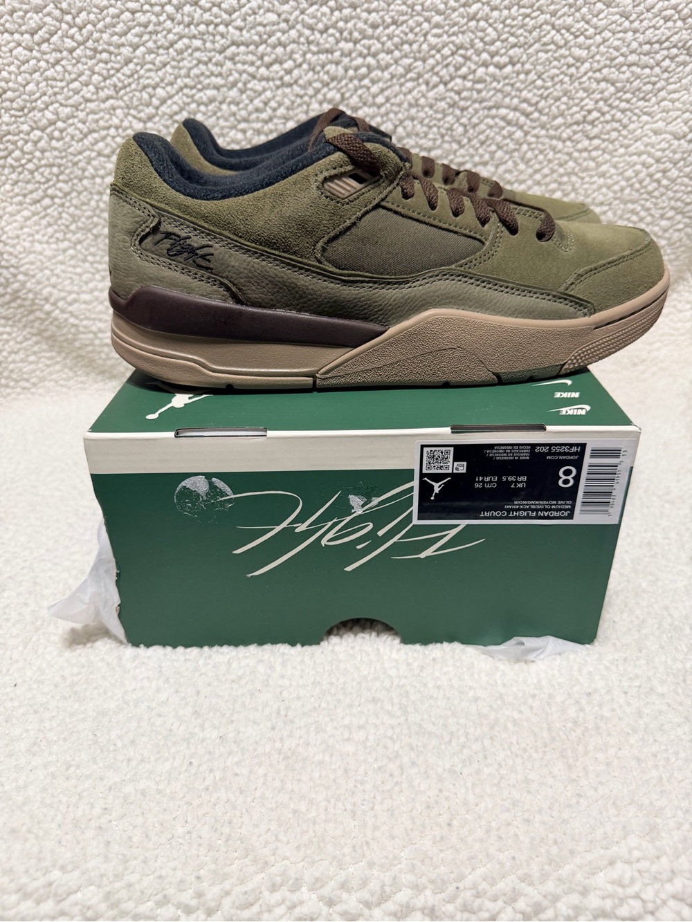 Jordan Flight Court Medium Olive Men’s Size 8